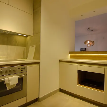 Arena Lux Apartment *